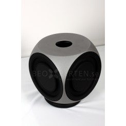BeoLab 2 silver